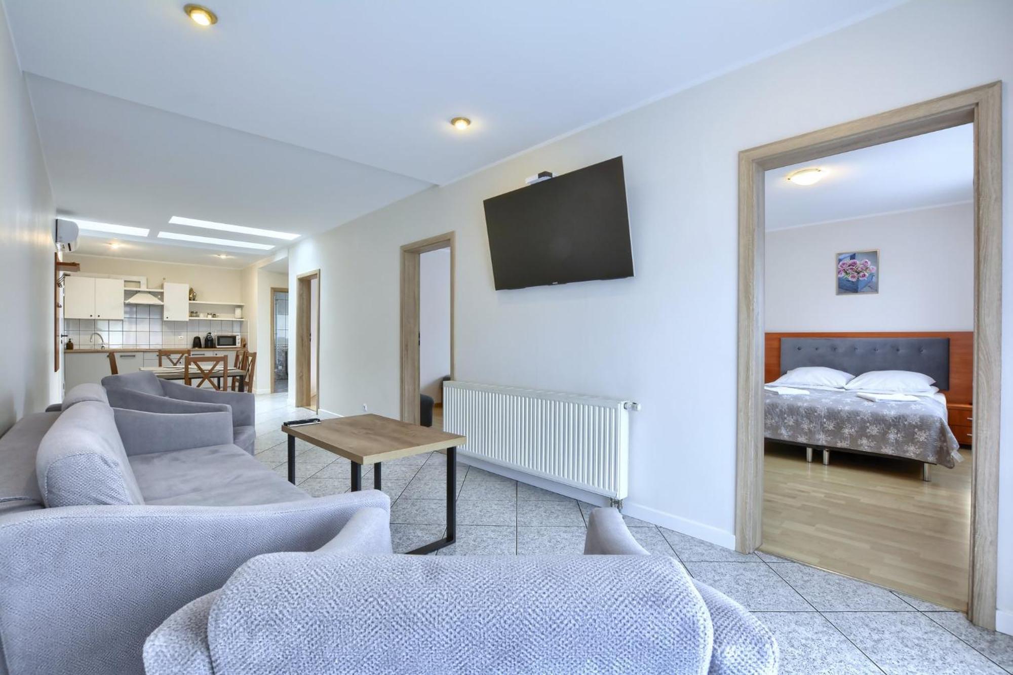 Apartamenty Rodzinne Zdrojowe Кудова-Здруй Екстер'єр фото